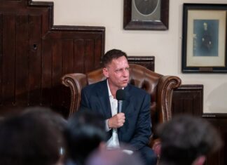 Thiel warnt vor „Antichrist“ inmitten der Gegenreaktion des Vatikans