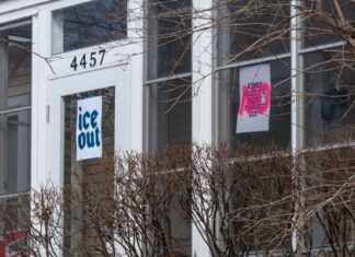 Las maniobras legales de la administración Trump permiten ampliar la detención de inmigrantes