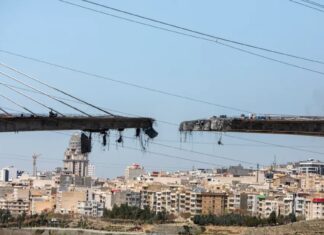 Eskalasi atau Kejahatan Perang? Implikasi Hukum dari Ancaman Trump terhadap Iran