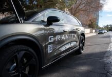 Продаж Lucid впав на 42% у першому кварталі 2026 року через проблеми з постачальником сидінь