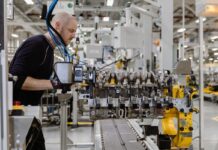 Відновлення продажів JLR після збою через кібератаку