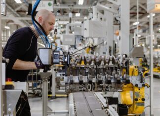 Le vendite di JLR riprendono dopo l’interruzione degli attacchi informatici