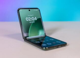 The Moto Razr Plus 2024 Review: Why The ‘Plus’ Feels Empty