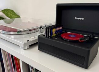 Tiny Vinyl идет на малый формат: проигрыватель за $50